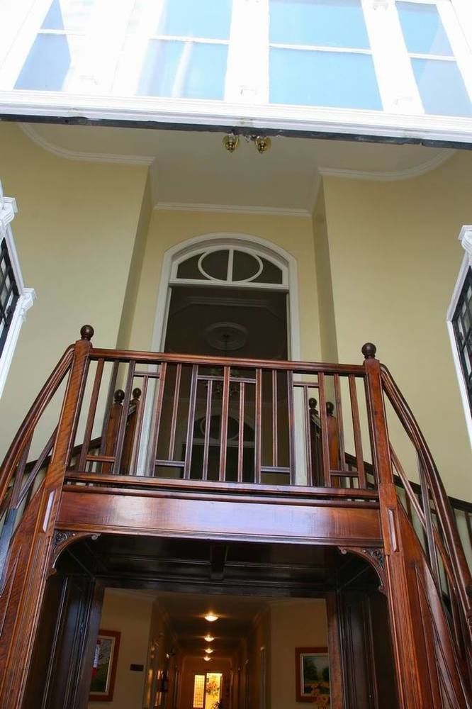 Curitiba Palace Estacao Hotel Ngoại thất bức ảnh