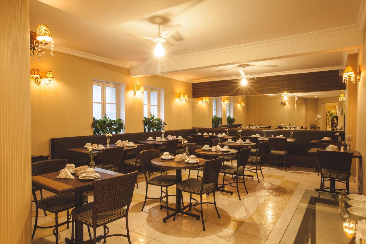 Curitiba Palace Estacao Hotel Ngoại thất bức ảnh